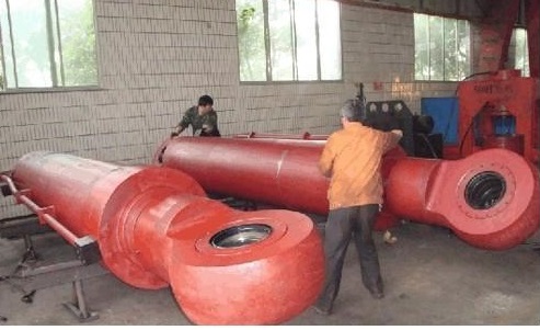 重慶液壓油缸廠家該如何競(jìng)爭(zhēng)發(fā)展？